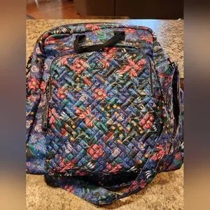 lug | Bags | Lug Sonata Floral Convertible Tote | Poshmark display picture 1